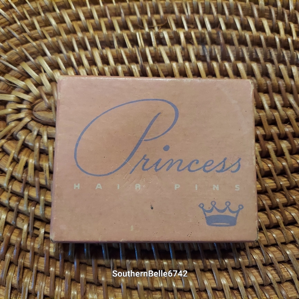 Vintage Princess Hair Pins Bobby Pins Original Box